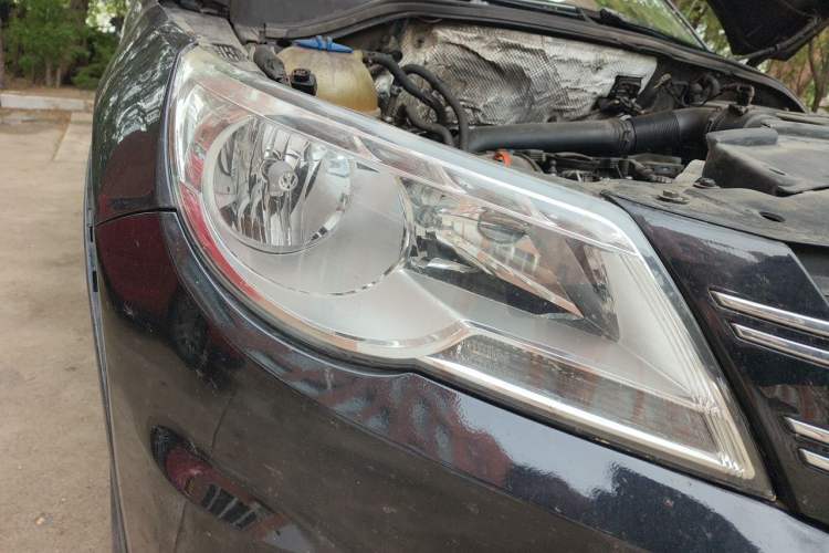Used Volkswagen Tiguan 2012 1.8TSI Automatic Two-Wheel Drive Trend Edition Right Front Headlight