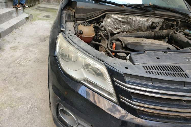 Used Volkswagen Tiguan 2012 1.8TSI Automatic Two-Wheel Drive Elite Edition Right Front Headlight