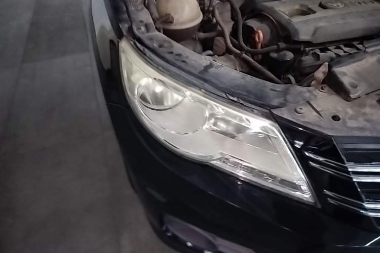 Used Volkswagen Tiguan 2012 1.8TSI Automatic All-Wheel Drive Fashion Edition Right Front Headlight