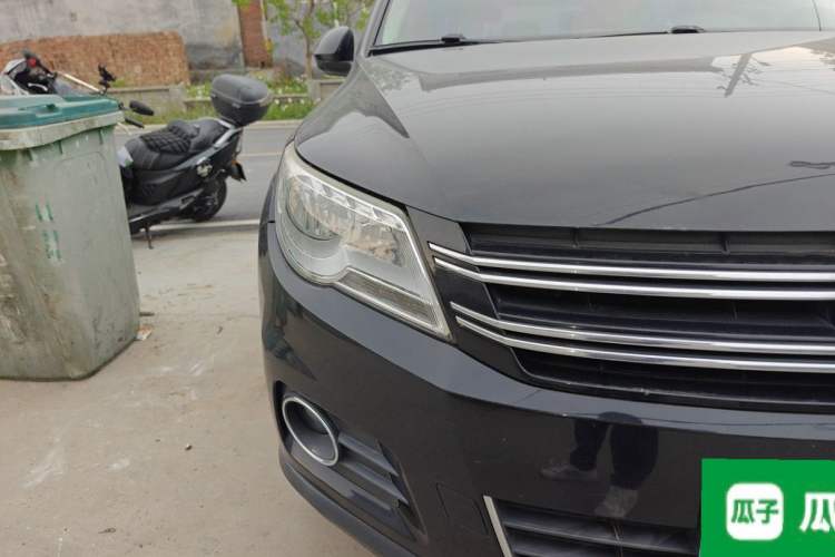 Used Volkswagen Tiguan 2012 1.8TSI Automatic Two-Wheel Drive Elite Edition Right Front Headlight