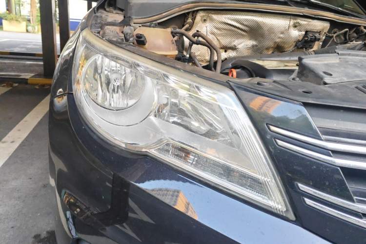 Used Volkswagen Tiguan 2012 1.8TSI Automatic Two-Wheel Drive Trend Edition Right Front Headlight