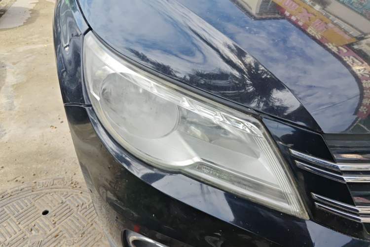 Used Volkswagen Tiguan 2012 1.8TSI Automatic All-Wheel Drive Elite Edition Right Front Headlight