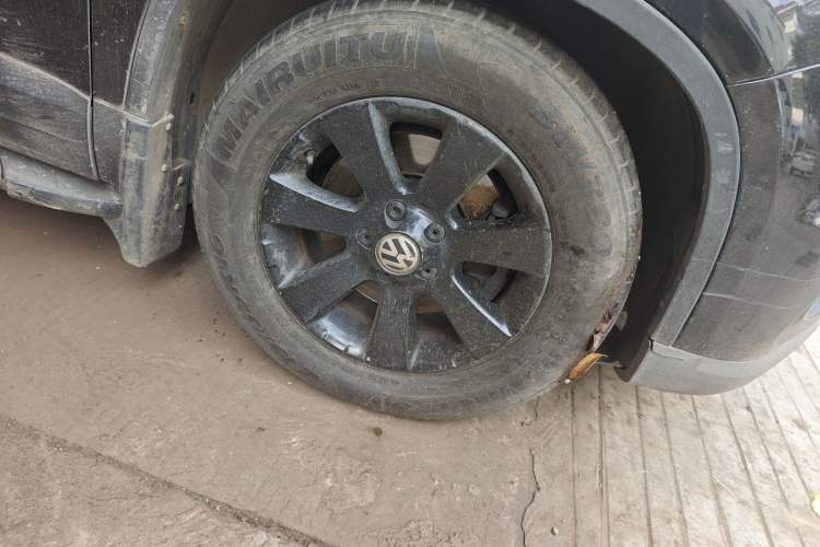 Used Volkswagen Tiguan 2012 1.8TSI Automatic Two-Wheel Drive Urban Edition Right Front Wheel Hub