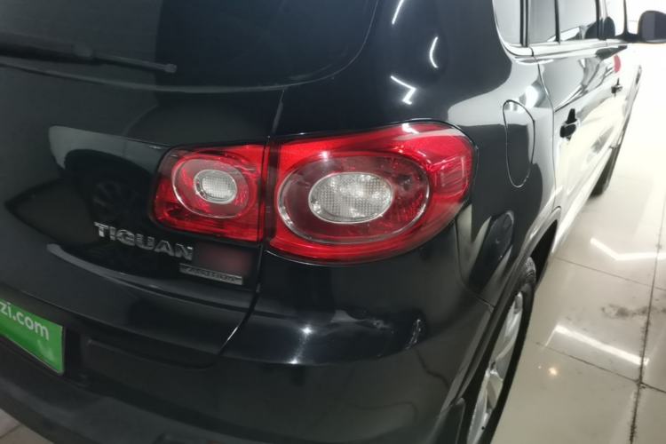 Used Volkswagen Tiguan 2012 2.0 TSI Automatic All-Wheel Drive Elite Edition Right Rear Taillight