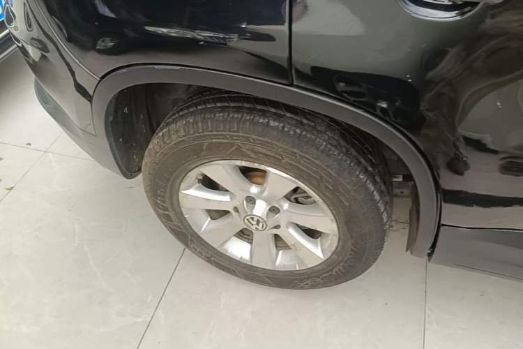 Used Volkswagen Tiguan 2012 1.8TSI Automatic Two-Wheel Drive Trend Edition Right Rear Wheel Hub