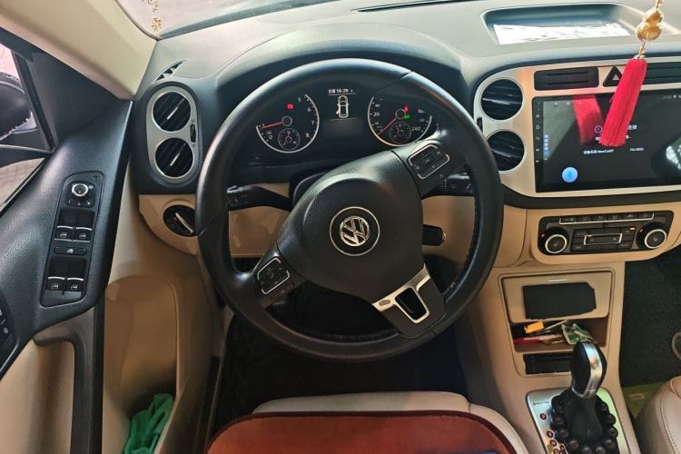 Used Volkswagen Tiguan 2012 1.8TSI Automatic All-Wheel Drive Elite Edition Steering Wheel