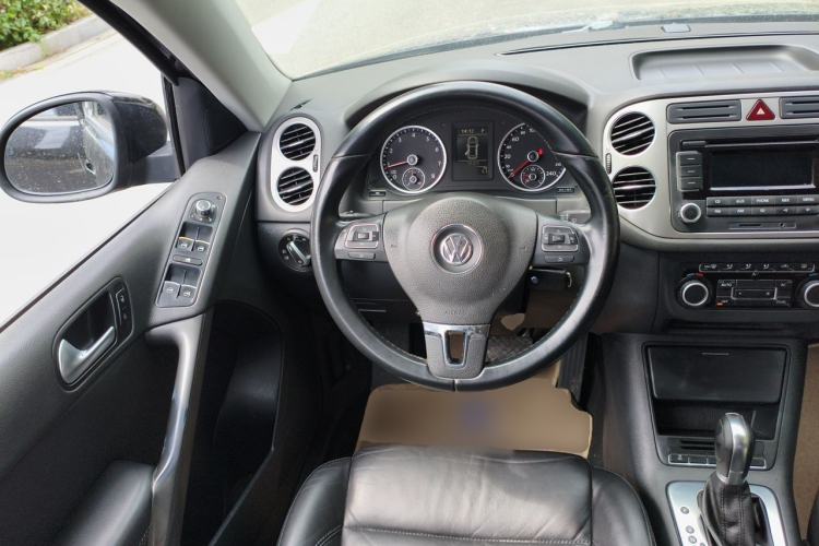Used Volkswagen Tiguan 2012 1.8TSI Automatic Two-Wheel Drive Trend Edition Steering Wheel