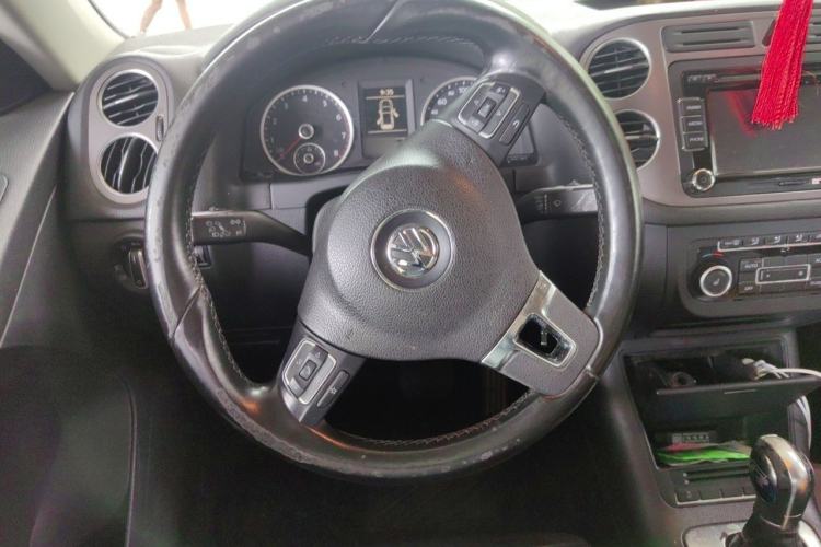 Used Volkswagen Tiguan 2012 1.8TSI Automatic Two-Wheel Drive Elite Edition Steering Wheel