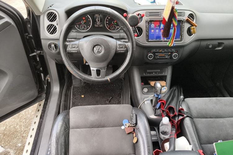 Used Volkswagen Tiguan 2012 2.0 TSI Automatic All-Wheel Drive Flagship Edition Steering Wheel