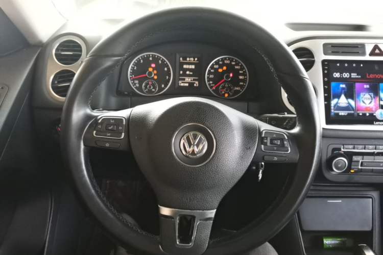 Used Volkswagen Tiguan 2012 1.8TSI Automatic All-Wheel Drive Elite Edition Steering Wheel