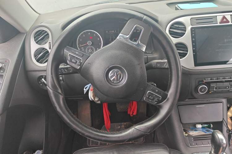Used Volkswagen Tiguan 2012 1.8TSI Automatic All-Wheel Drive Elite Edition Steering Wheel