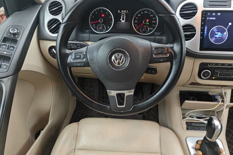 Used Volkswagen Tiguan 2012 1.8TSI Automatic Two-Wheel Drive Elite Edition Steering Wheel