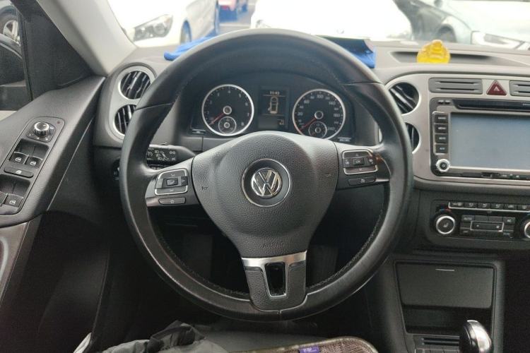 Used Volkswagen Tiguan 2012 1.8TSI Automatic All-Wheel Drive Elite Edition Steering Wheel