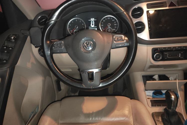 Used Volkswagen Tiguan 2012 1.8TSI Automatic All-Wheel Drive Elite Edition Steering Wheel