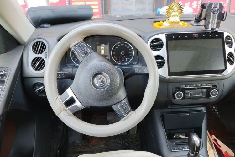 Used Volkswagen Tiguan 2012 2.0 TSI Luxury Edition Steering Wheel