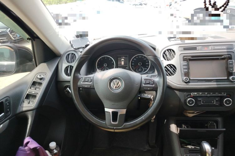 Used Volkswagen Tiguan 2012 2.0 TSI Comfort Edition Steering Wheel