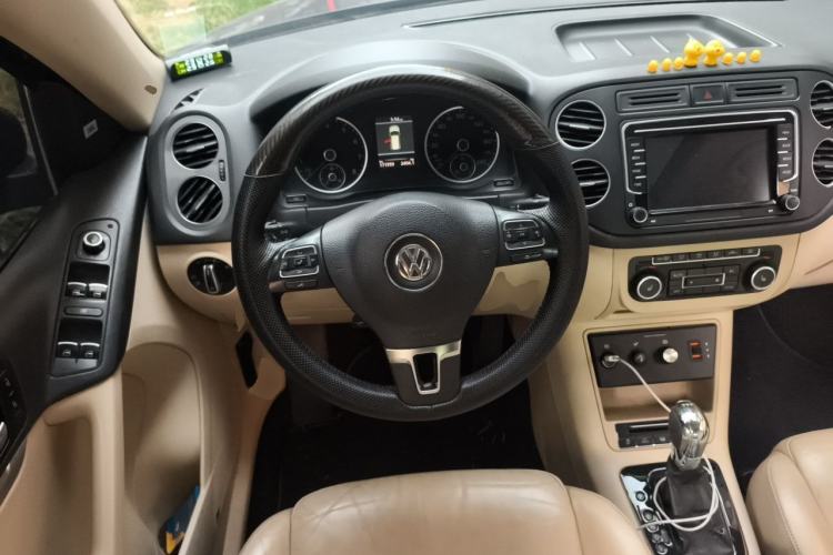 Used Volkswagen Tiguan  Steering Wheel