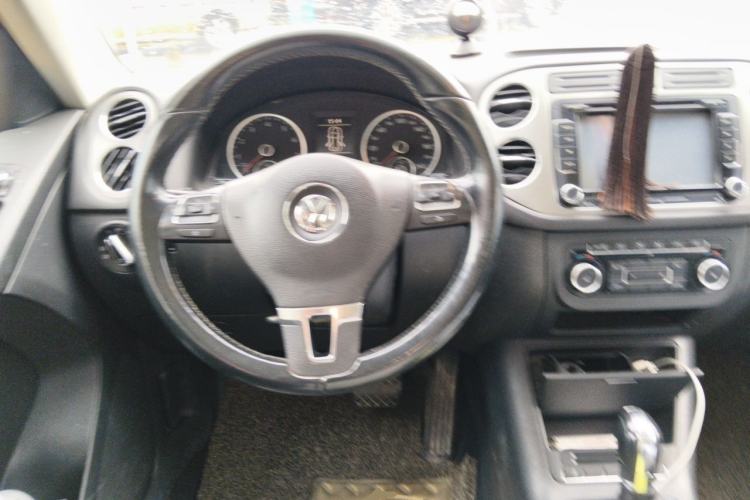 Used Volkswagen Tiguan 2012 1.8TSI Automatic Two-Wheel Drive Elite Edition Steering Wheel