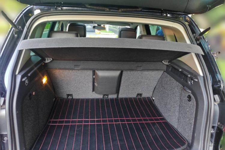 Used Volkswagen Tiguan 2012 2.0 TSI Comfort Edition Trunk