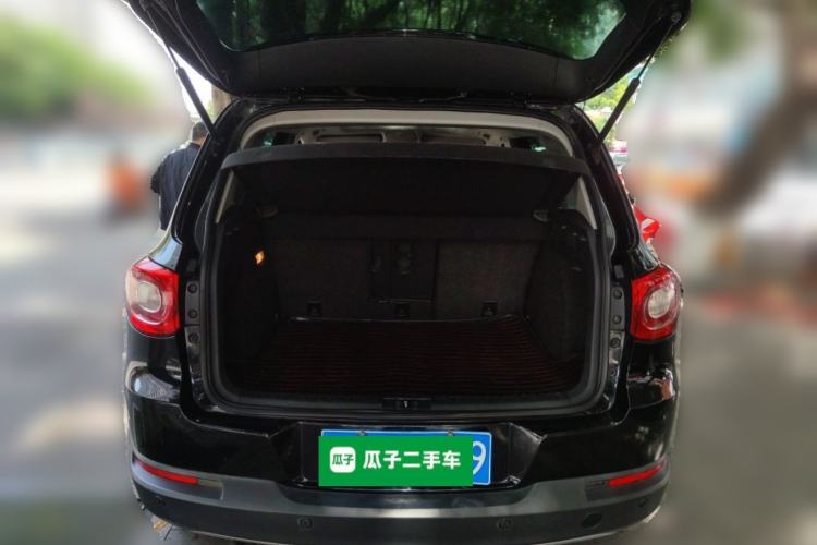 Used Volkswagen Tiguan 2012 2.0 TSI Automatic All-Wheel Drive Flagship Edition Trunk