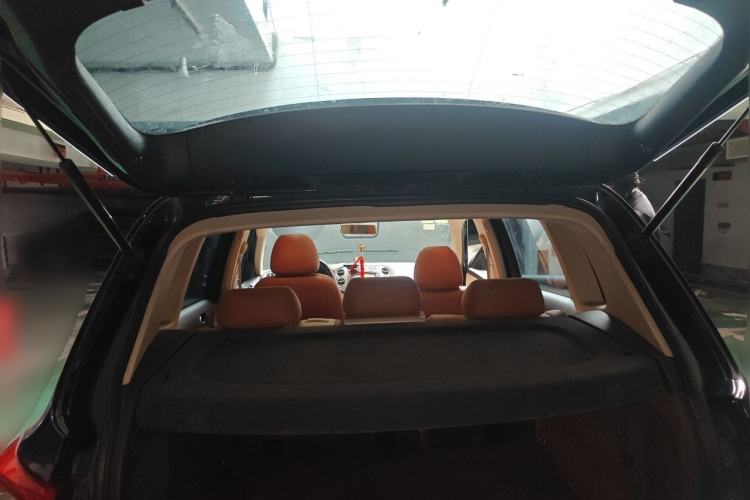 Used Volkswagen Tiguan 2012 1.8TSI Automatic All-Wheel Drive Elite Edition Trunk