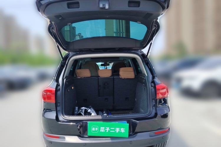 Used Volkswagen Tiguan 2012 2.0 TSI Comfort Edition Trunk
