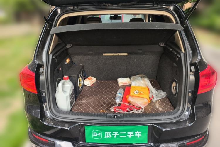 Used Volkswagen Tiguan  Trunk