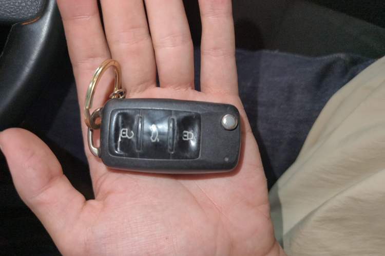 Used Volkswagen Tiguan 2012 2.0 TSI Automatic All-Wheel Drive Elite Edition Vehicle Key