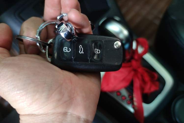 Used Volkswagen Tiguan 2012 2.0 TSI Automatic All-Wheel Drive Flagship Edition Vehicle Key