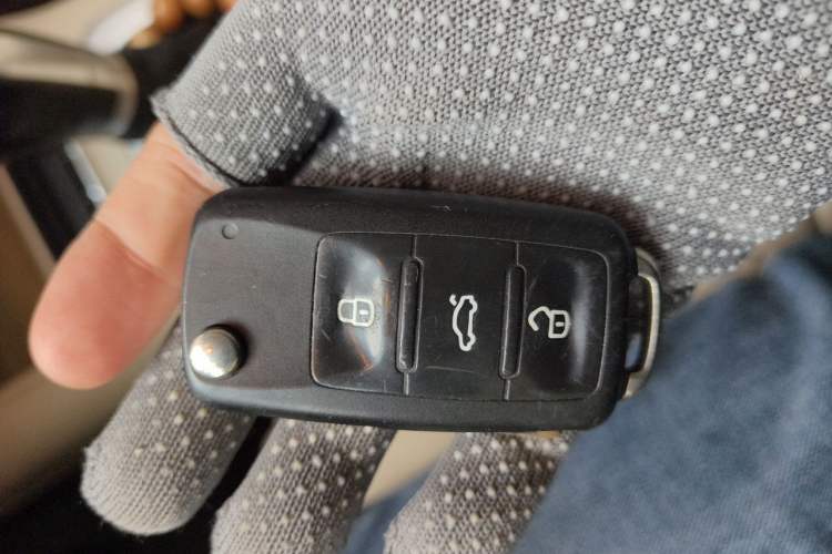 Used Volkswagen Tiguan 2012 1.8TSI Automatic Two-Wheel Drive Trend Edition Vehicle Key