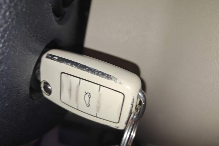 Used Volkswagen Tiguan 2012 1.8TSI Automatic Two-Wheel Drive Urban Edition Vehicle Key