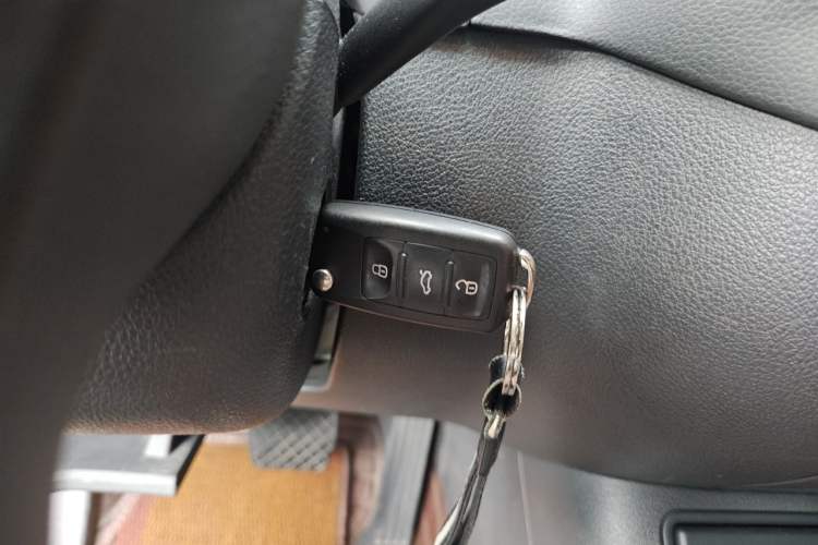 Used Volkswagen Tiguan 2012 2.0 TSI Comfort Edition Vehicle Key