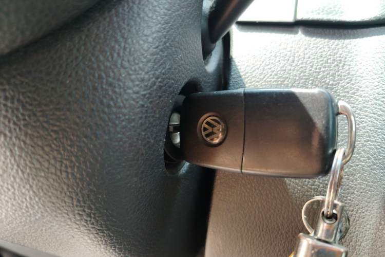Used Volkswagen Tiguan 2012 2.0 TSI Comfort Edition Vehicle Key