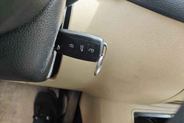 Used Volkswagen Tiguan 2012 1.8TSI Automatic All-Wheel Drive Elite Edition Vehicle Key