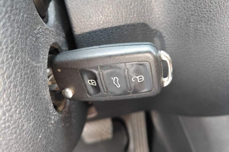 Used Volkswagen Tiguan 2012 2.0 TSI Comfort Edition Vehicle Key
