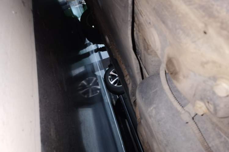 Used Volkswagen Tiguan 2012 1.8TSI Automatic All-Wheel Drive Elite Edition Chassis Rear Left