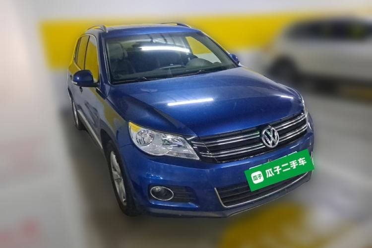Used Volkswagen Tiguan 2012 1.8TSI Automatic All-Wheel Drive Elite Edition Front Right 45 Deg