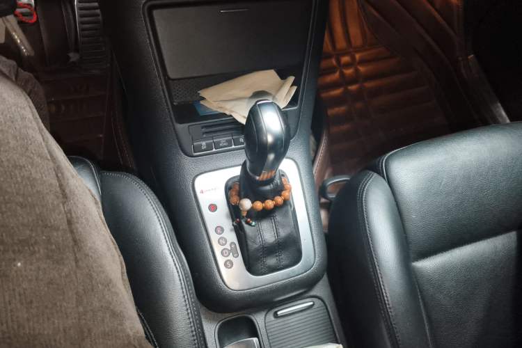Used Volkswagen Tiguan 2012 2.0 TSI Luxury Edition Gear Lever