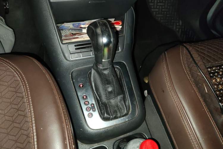 Used Volkswagen Tiguan 2012 1.8TSI Automatic Two-Wheel Drive Elite Edition Gear Lever