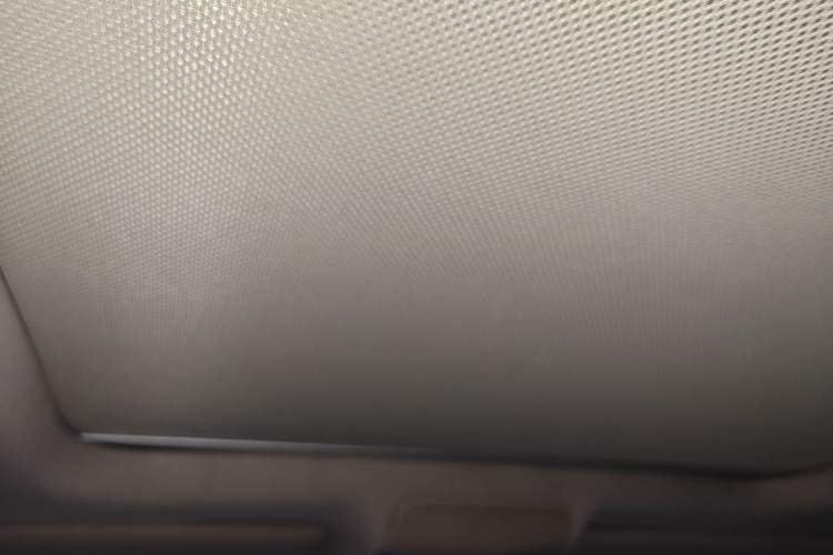 Used Volkswagen Tiguan 2012 2.0 TSI Automatic All-Wheel Drive Elite Edition Headliner