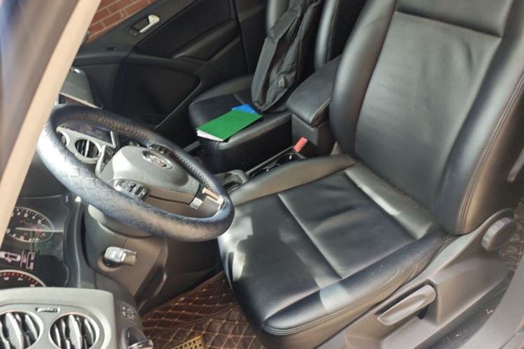 Used Volkswagen Tiguan 2012 2.0 TSI Comfort Edition Left Front Seat