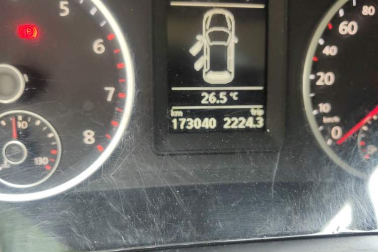 Used Volkswagen Tiguan 2012 1.8TSI Automatic All-Wheel Drive Elite Edition Odometer Close Up