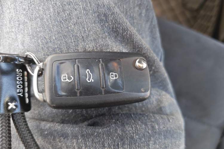 Used Volkswagen Tiguan 2012 2.0 TSI Automatic All-Wheel Drive Flagship Edition Vehicle Key