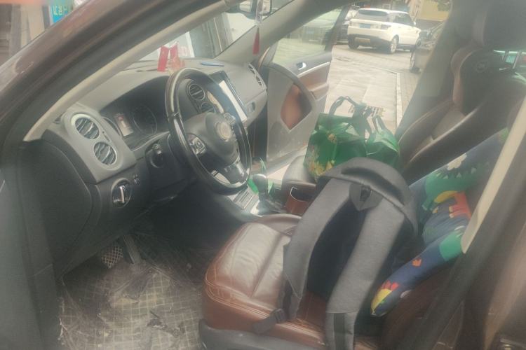 Used Volkswagen Tiguan 2012 2.0 TSI Comfort Edition Driver Seat