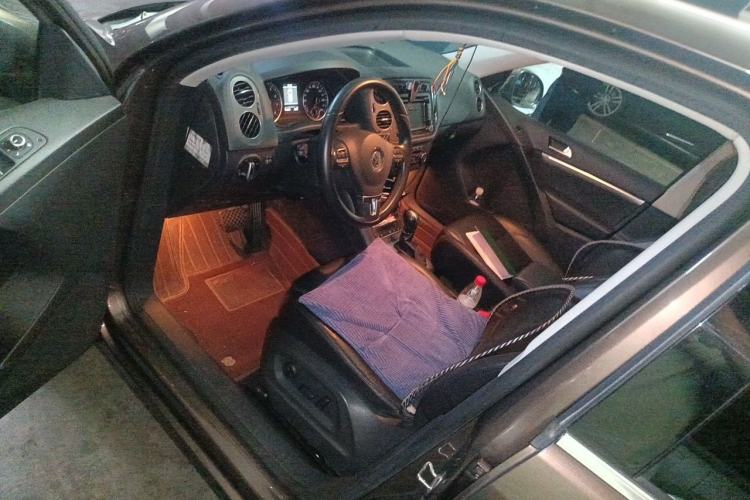 Used Volkswagen Tiguan 2012 2.0 TSI Comfort Edition Driver Seat