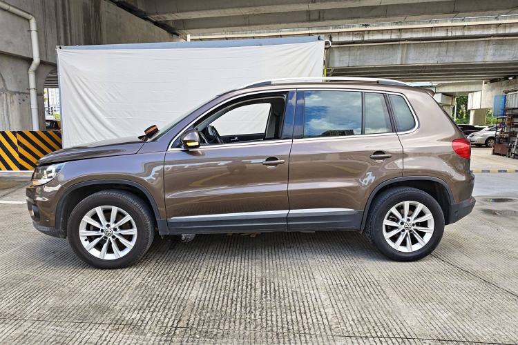 Used Volkswagen Tiguan 2012 2.0 TSI Comfort Edition Exterior 3