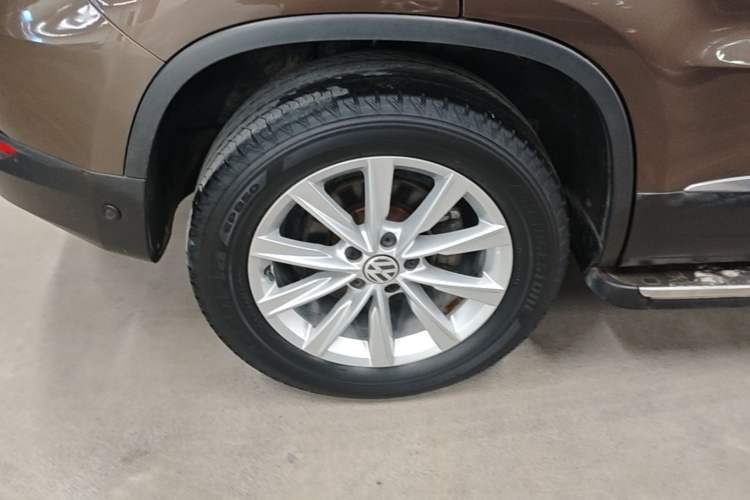 Used Volkswagen Tiguan 2012 2.0 TSI Comfort Edition Exterior 5