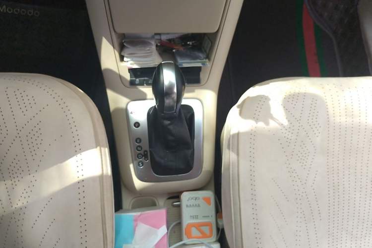 Used Volkswagen Tiguan 2012 2.0 TSI Luxury Edition Gear Lever