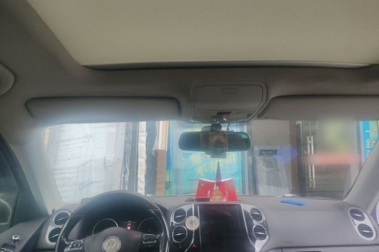 Used Volkswagen Tiguan 2012 2.0 TSI Comfort Edition Headliner