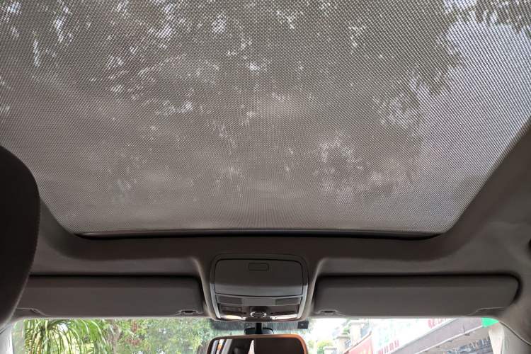 Used Volkswagen Tiguan 2012 2.0 TSI Comfort Edition Headliner